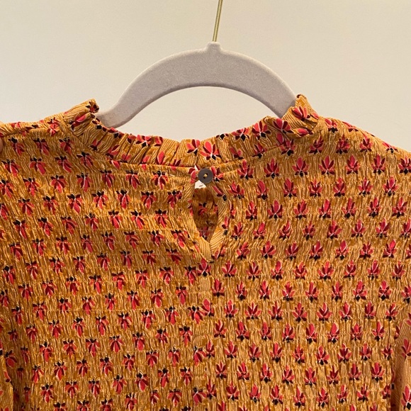 Olivaceous Flower Puff Sleeve Top - Picture 4 of 5